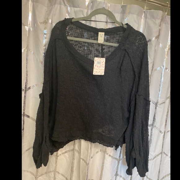 Free People Tops - NWT Free People “We the Free” cropped sweater